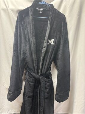 University of Michigan Robe by Northwest-NWOT